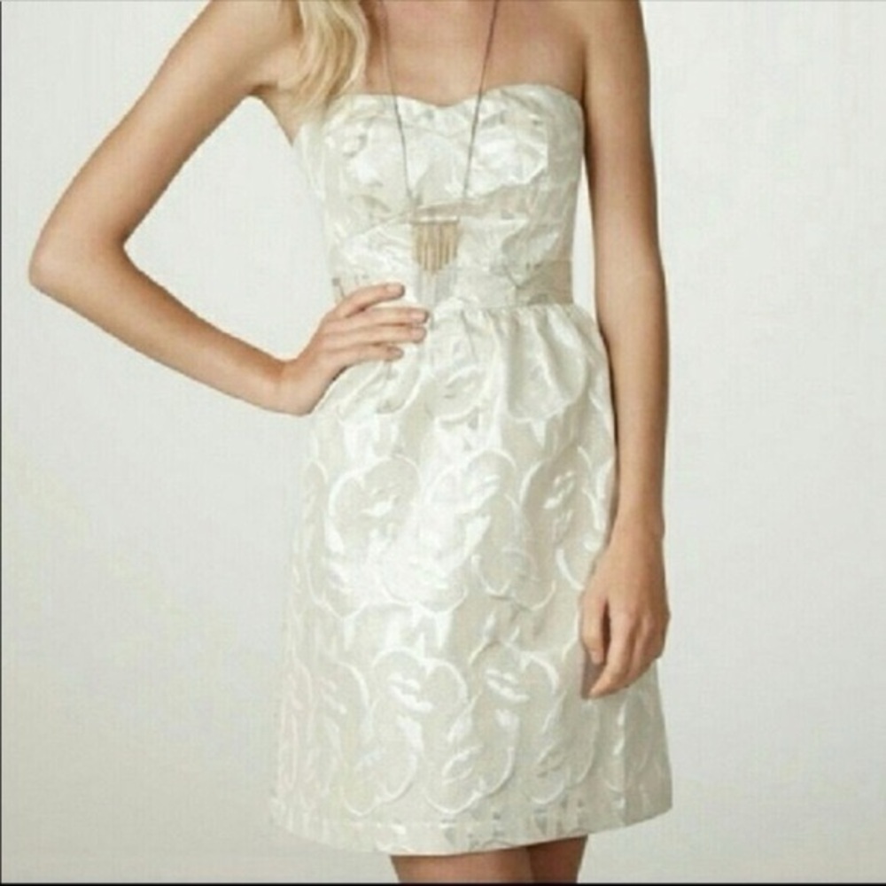 AMERICAN EAGLE Strapless Cocktail Dress